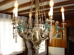 Lámpara Antigua estilo neoclásica Recogida de una Vivienda