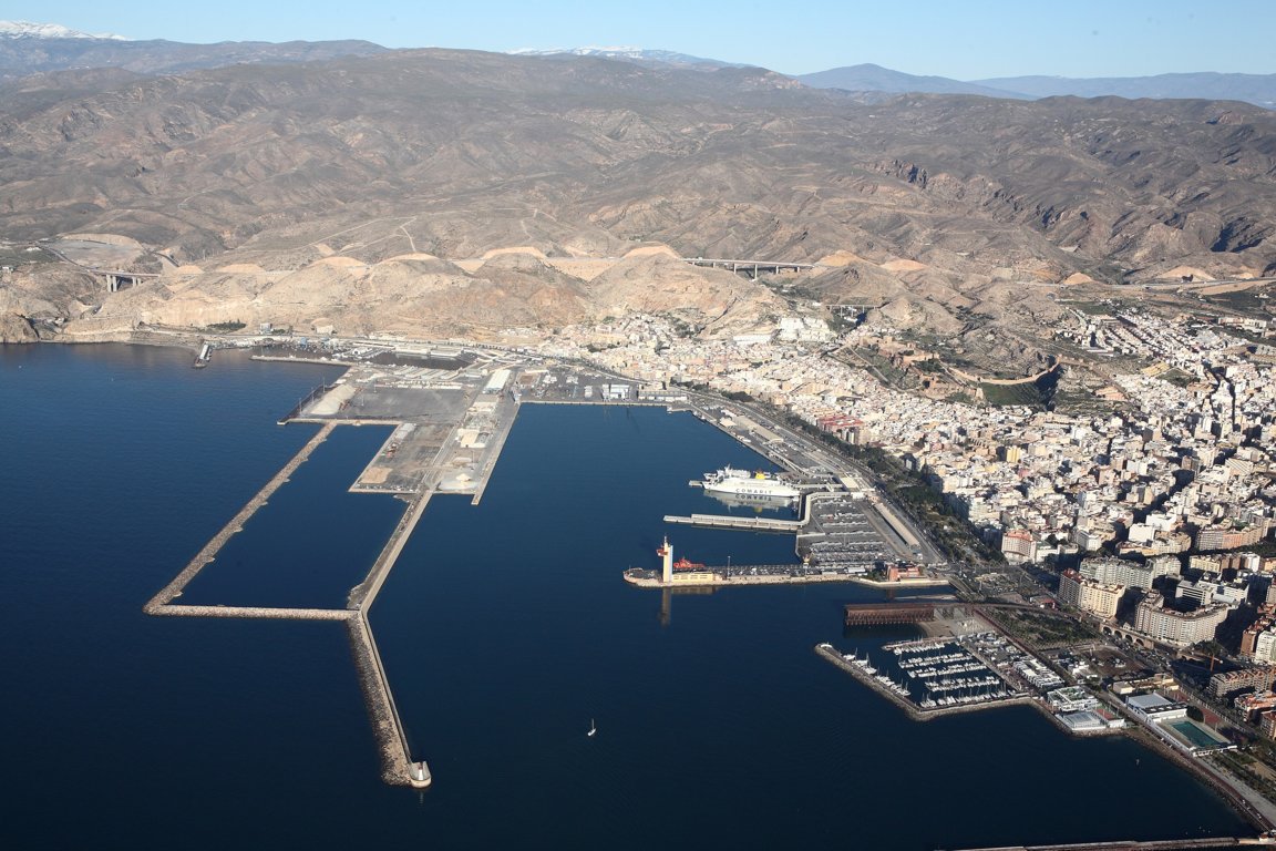 Foto del Puerto de Almería (foto aérea)