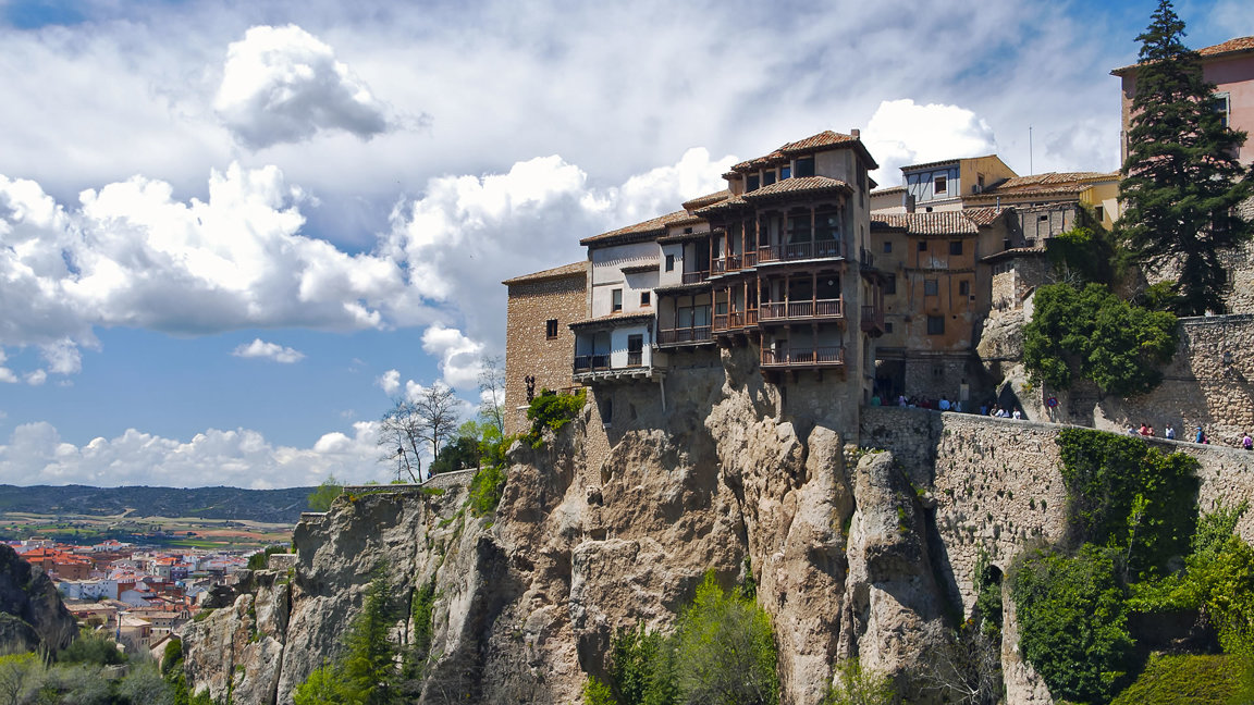 Paisaje Precioso de un acantilado de Cuenca